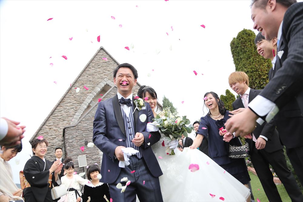 ウェディングレポート アットホームウェディング 愛媛県松山市の結婚式場ベルフォーレ松山 愛媛県松山市の結婚式場 ベルフォーレ松山 公式